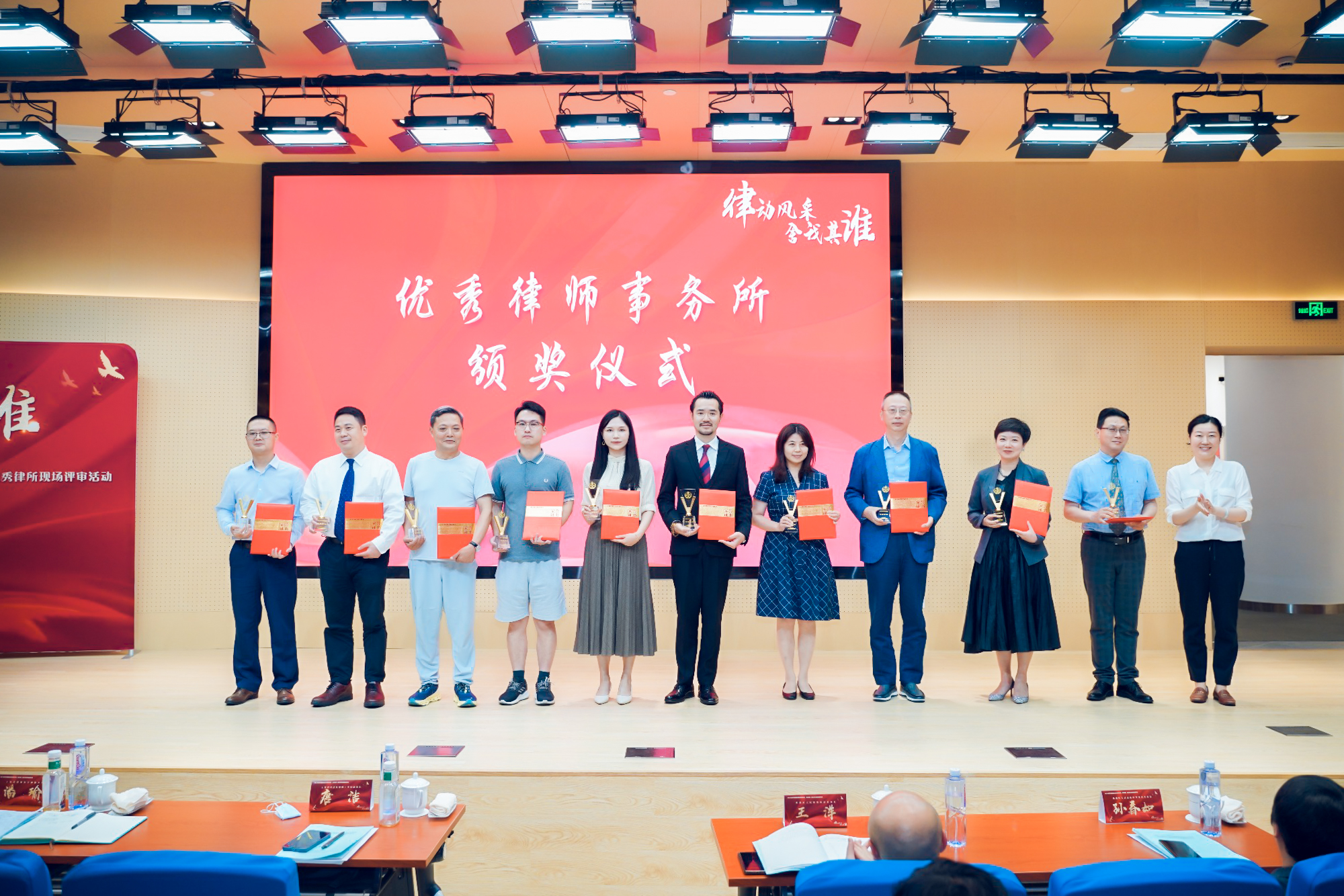 949b8df58c62e2b2dd12aaae80b3935.jpg 949b8df58c62e2b2dd12aaae80b3935.jpg